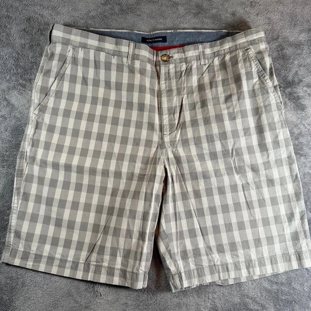 Tommy Hilfiger Mens Grey White Gingham Plaid Cotton Chino Shorts Size 40